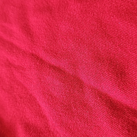 Y2K Tommy Hilfiger Short Length Red Logo T-Shirt, Medium - Picture 13 of 13